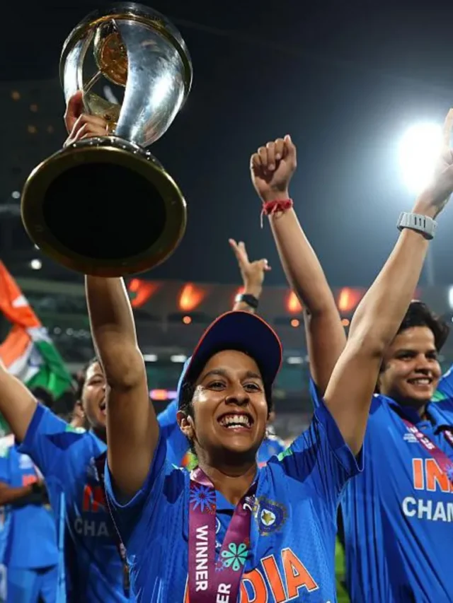महिला क्रिकेट विश्व कप 2025, इंडिया वुमेन्स टीम, हरमनप्रीत कौर, जेमिमा रोड्रिग्स, शैफाली वर्मा, दीप्ति शर्मा, अमनजोत कौर, क्रिकेट वर्ल्ड कप, भारत की जीत, स्पोर्ट्स न्यूज, महिला क्रिकेट इतिहास